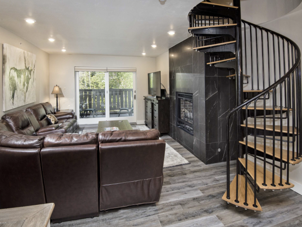 Three Bedroom Plus Den Vail Vacation Rental Sleeps 7